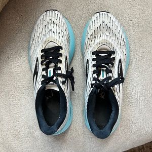 Brooks Hyperion tempo